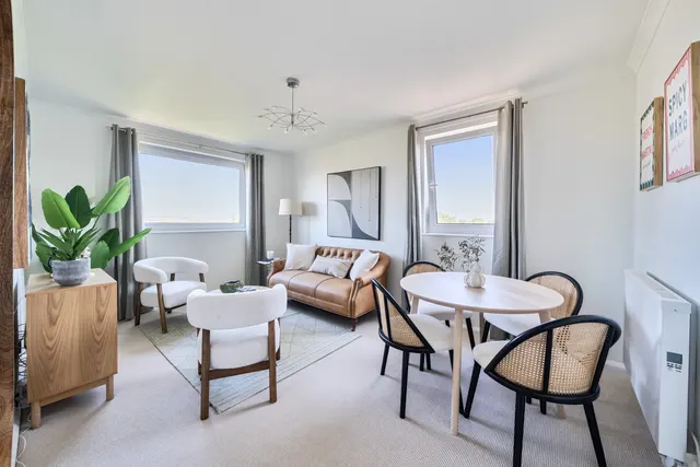 Porchester Mead, Beckenham, BR3, photo 1