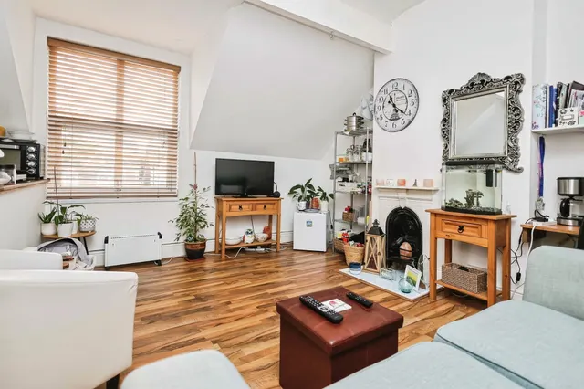 Chester Road, Sutton Coldfield, B73, photo 2