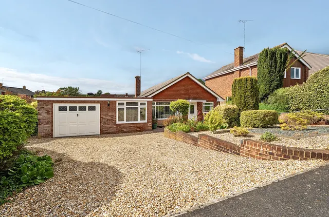 Broadfields Road, Exeter, EX2