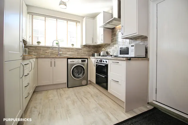 Churchfield Lane, Leeds, LS26, photo 2