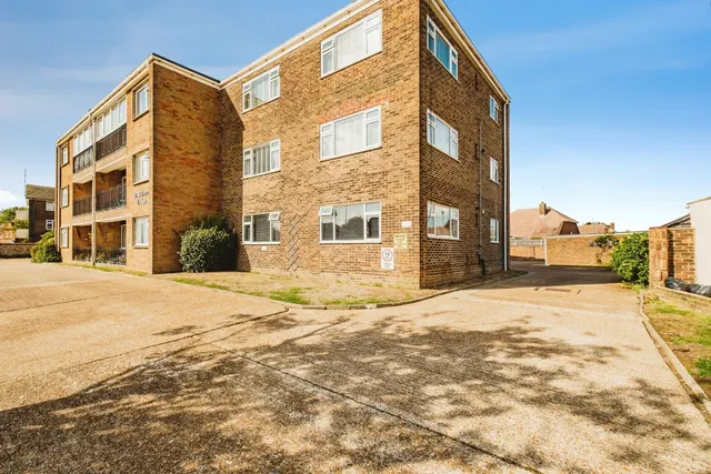 Sompting Road, Lancing, BN15, photo 1