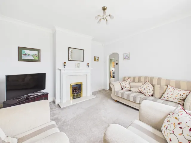Weston Lane, Crewe, photo 2