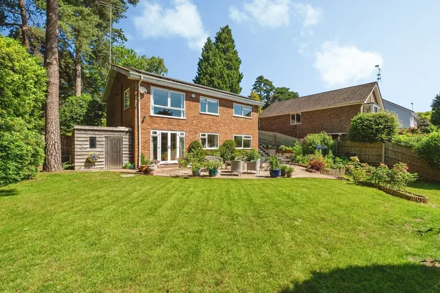Redcrest Gardens, Camberley, GU15, photo 2