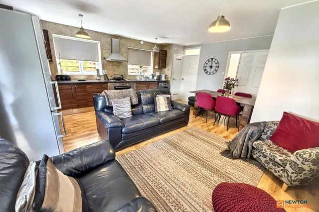 Tollgate, Bretton, PE3, photo 3