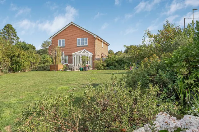Winchester Road, GU34, photo 1