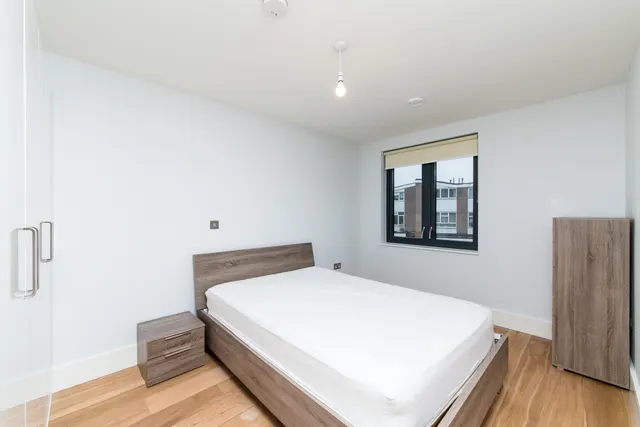 Photo 3 — Argo House, 180 Kilburn Park Road, London, NW6