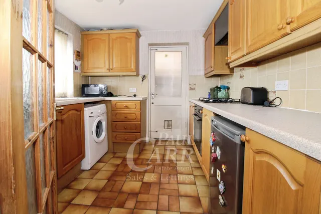 Laburnum Close, Pelsall, WS3, photo 3