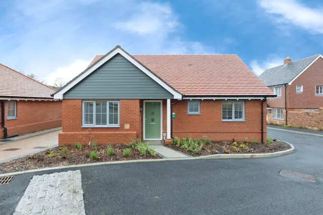 Edmondsham Road, Fordingbridge, BH31, photo 1
