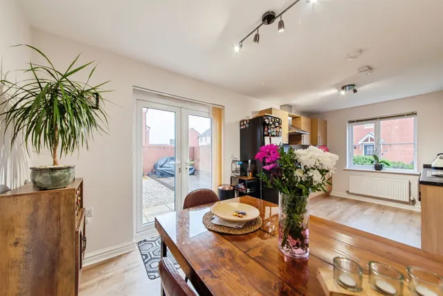 Silverstone Road, Bourne, PE10, photo 2