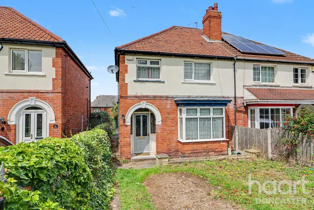 The Grove, Wheatley Hills, DN2, photo 1