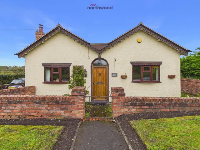 Bryn-Y-Grog Hill, Wrexham, LL13, photo 2