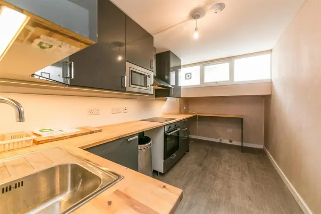 Olney Road, London, SE17, photo 2