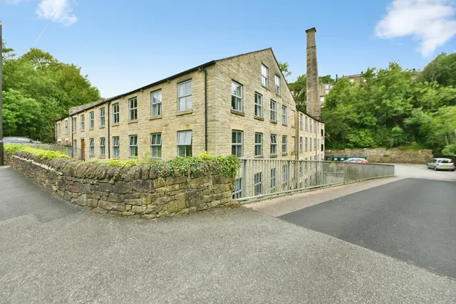 Hyde Bank Mill, Hyde Bank Road, High Peak, SK22, photo 1