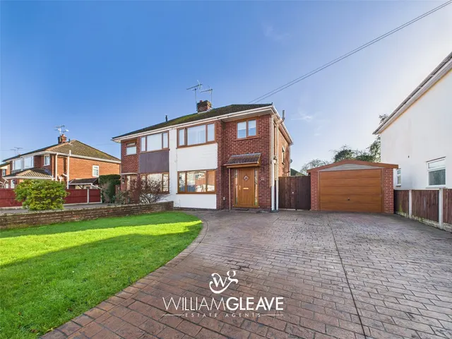 Hamilton Avenue, Sandycroft, Deeside, Flintshire, CH5 2PB, photo 1