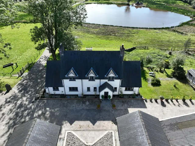 Tynreithyn, Tregaron, SY25, photo 1