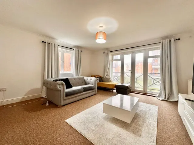 San Juan Court, Eastbourne, BN23, photo 3