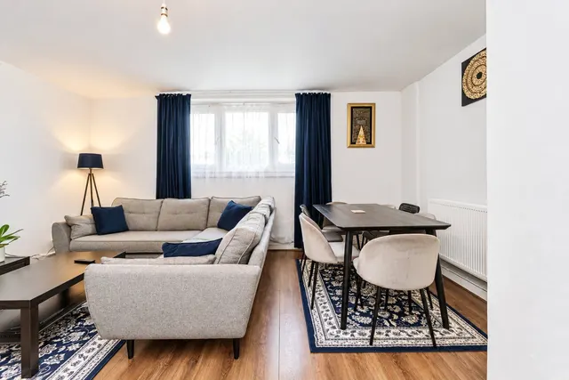 Brooking Road, London, E7, photo 3
