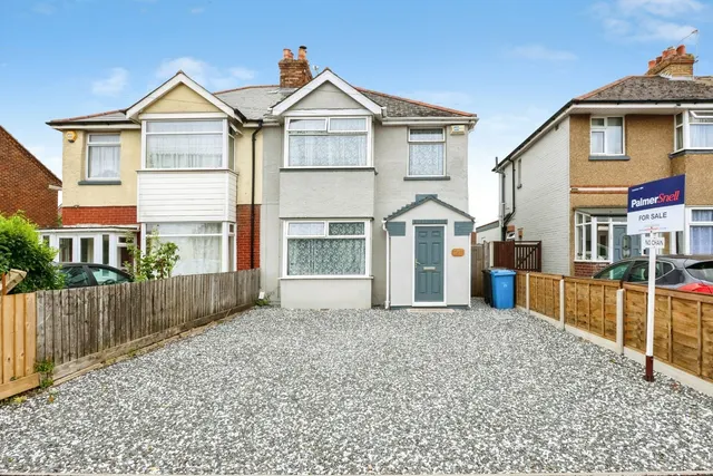 Ringwood Road, Poole, BH12, photo 1