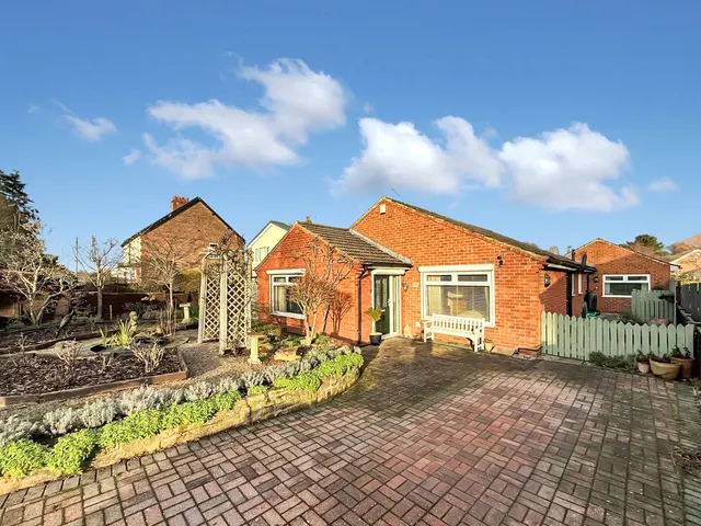 Croft Heads, Sowerby, Thirsk, North Yorkshire, YO7 1NY — photo 1