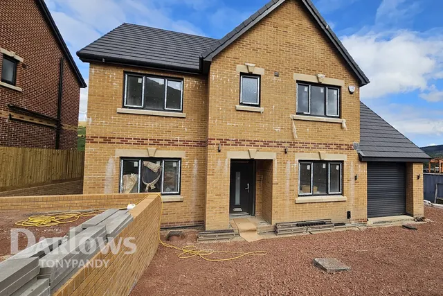Pleasant Heights, Mount Pleasant, CF39, photo 2