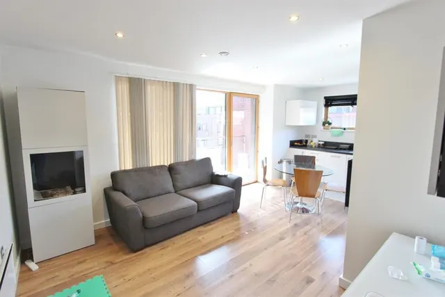 Ecclesall Road, Sheffield, S11, photo 2