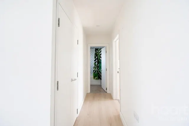 Tunsgate Quarter, GU1, photo 1