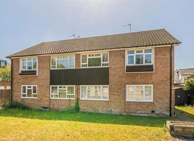 Beverley Road, Hampton Wick, KT1, photo 1