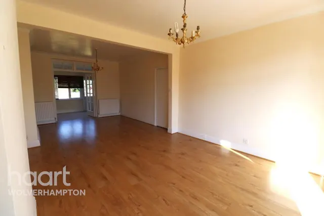 Stafford Road, Wolverhampton, WV10, photo 3