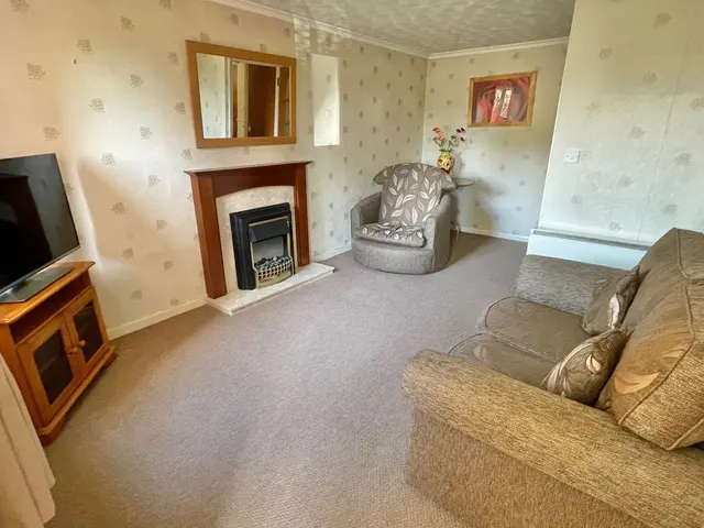 St Annes Court, Kingstanding, B44, photo 3