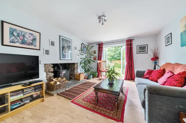 Photo 3 — Sandy Lane, Aust, BS35