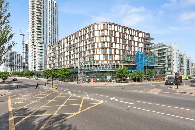 Mill Mead Road, London, N17, photo 1