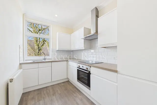 Photo 3 — Gorringe Avenue, South Darenth, Kent, DA4