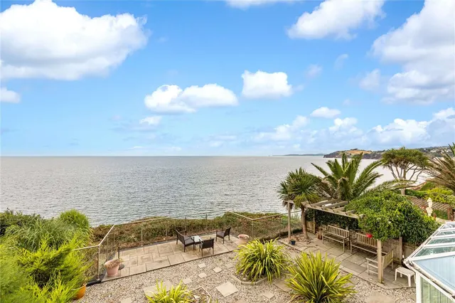Photo 3 — Exeter Road, Dawlish, Devon, EX7 0AG