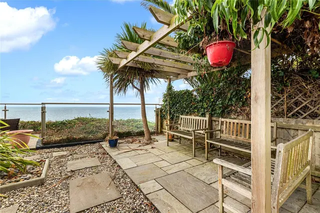 Photo 2 — Exeter Road, Dawlish, Devon, EX7 0AG