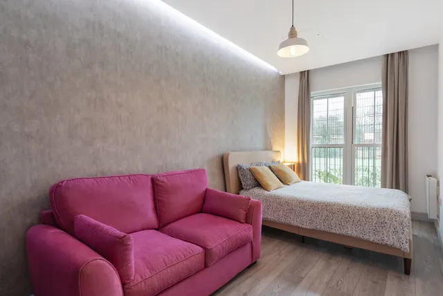 Photo 3 — Park View, Kilburn High Road, London NW6