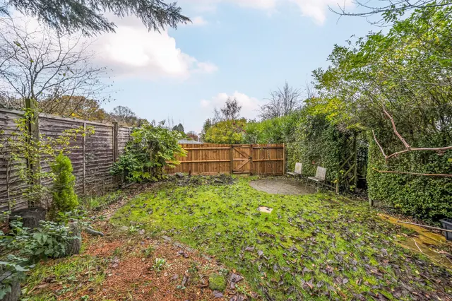 Photo 2 — Highmoor, Harpenden, AL5