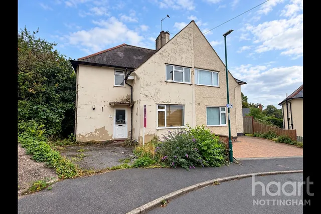 Cropwell Green, Thorneywood, NG3