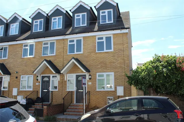 Acorn Street, Sheerness, ME12, photo 1