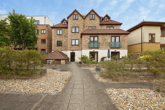 Old Farm Avenue, LONDON, London, N14, photo 1