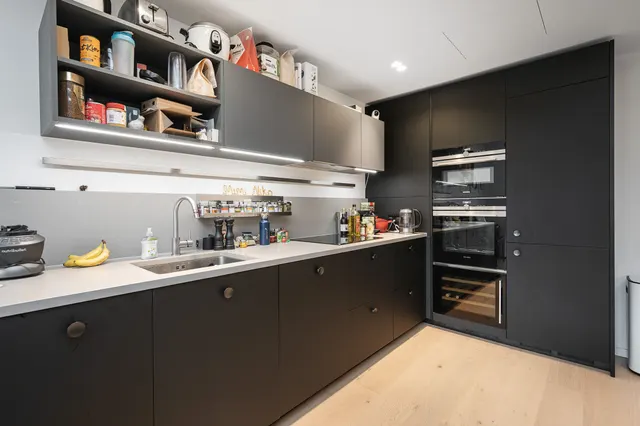 Photo 3 — Apartment 4.3, Percivall House, LONDON