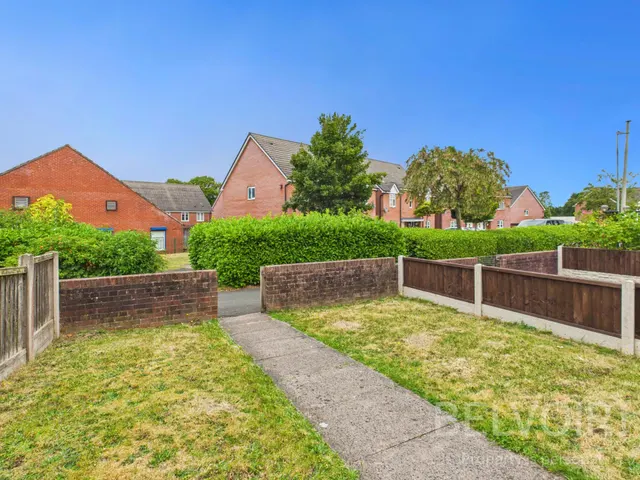 Photo 3 — Barn Close, Donnington, Telford, TF2