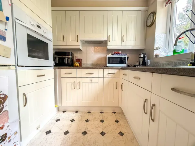 Silver Street, Nailsea, BS48, photo 3