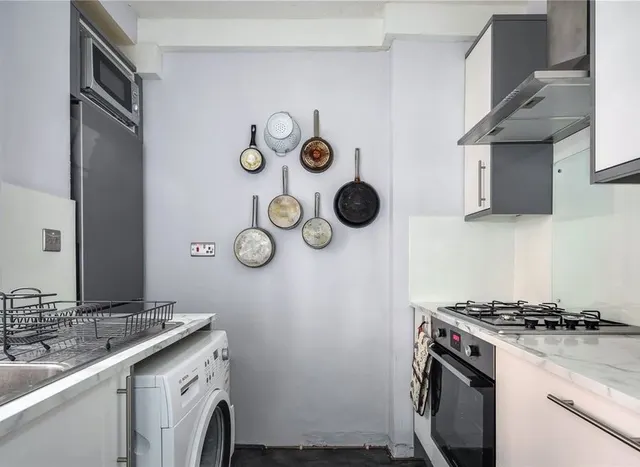 Photo 3 — Prince Of Wales Road, Kentish Town, NW5