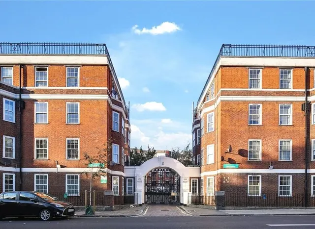 Photo 2 — Prince Of Wales Road, Kentish Town, NW5
