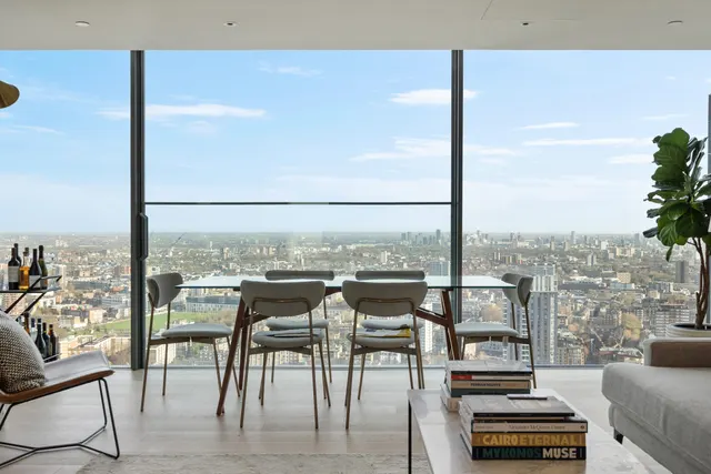 Photo 3 — Carrara Tower, Bollinder Place, London EC1V