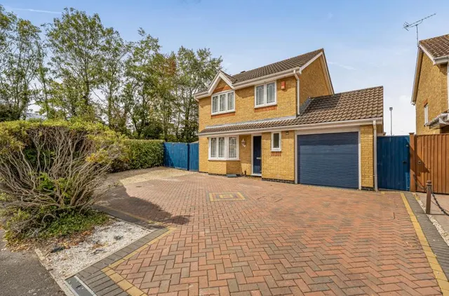 Loveridge Close, Swindon, SN2, photo 1