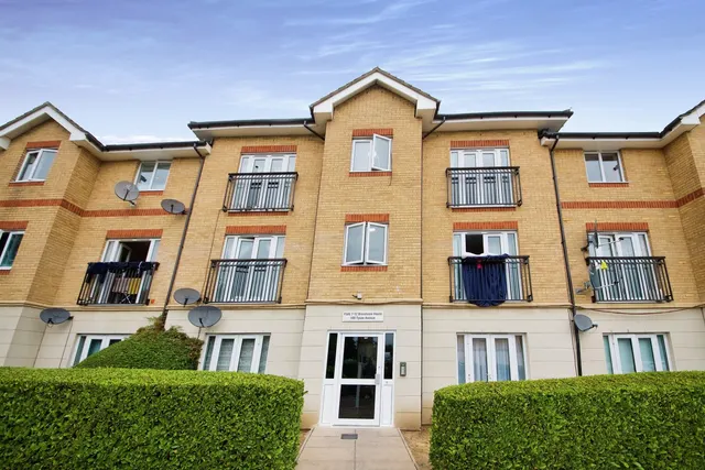 Tysoe Avenue, Enfield, EN3, photo 1