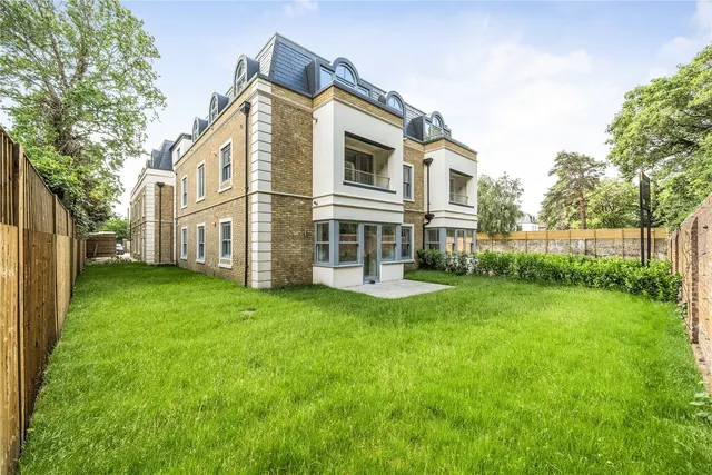 Shalford Lodge, 157 Kingston Hill, Kingston-Upon-Thames, London, KT2, photo 1