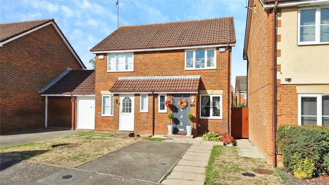Culvercroft, Binfield, RG42, photo 1