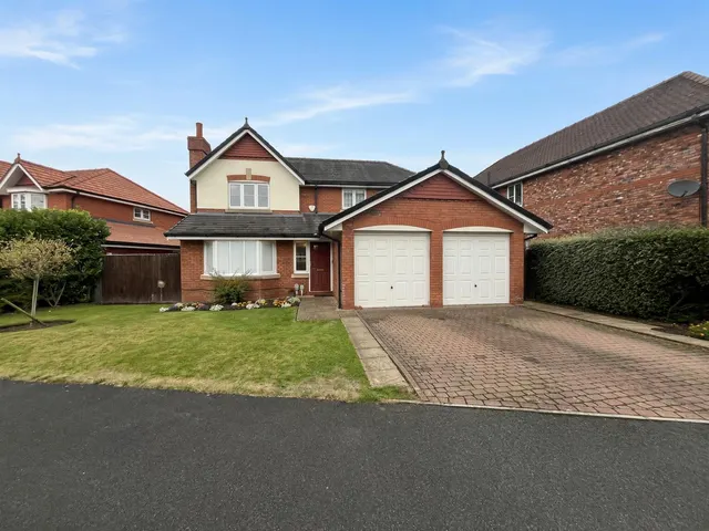 Kingsbury Drive, Wilmslow, SK9, photo 1